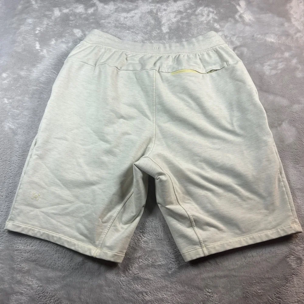 Lululemon Men's Medium City Sweat Shorts YellowCream Heathered 9 Inch Inseam